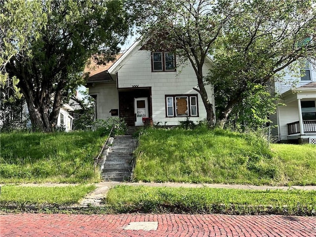 2634 Olive St, Saint Joseph, MO 64507 - view of front of house with stairway