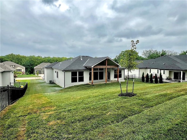 6932 Kenton St, Shawnee, KS 66226 - back of house