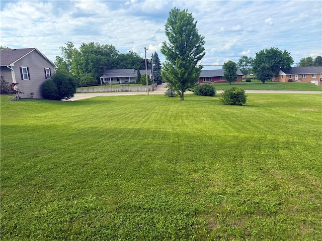 302 W 16th St, Maryville, MO 64468 - photo 36