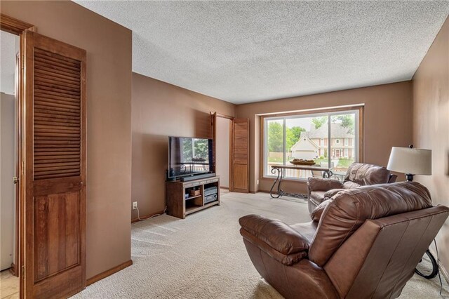 11532 S Lennox St, Olathe, KS 66061