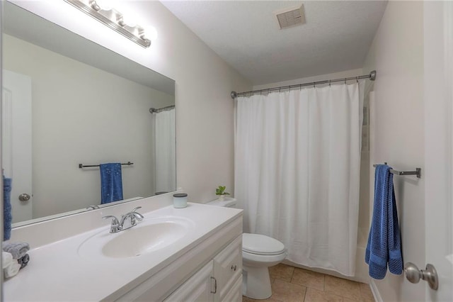 606 W Smith St, Spring Hill, KS 66083 - bathroom with vanity, tile patterned floors, and a shower with curtain