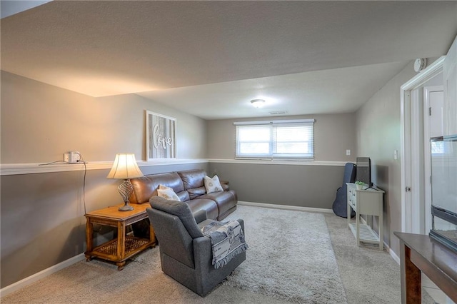 606 W Smith St, Spring Hill, KS 66083 - carpeted living area featuring baseboards