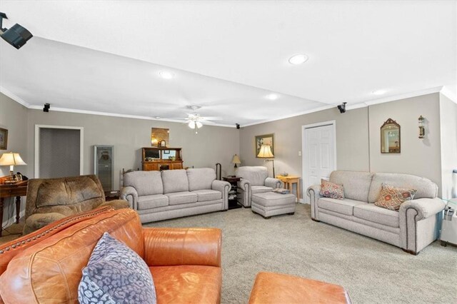 6246 Woodland Dr, Shawnee, KS 66218 - carpeted living area featuring crown molding, recessed lighting, and a ceiling fan