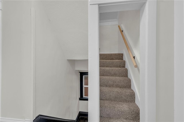 4414 Forest Ave, Kansas City, MO 64110 - photo 28