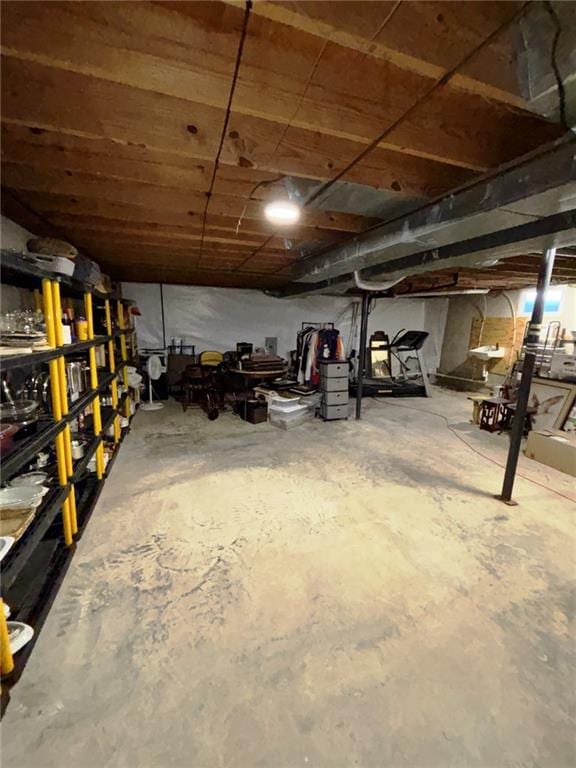 1205 W 14th Street Ct, Chanute, KS 66720 - view of unfinished below grade area