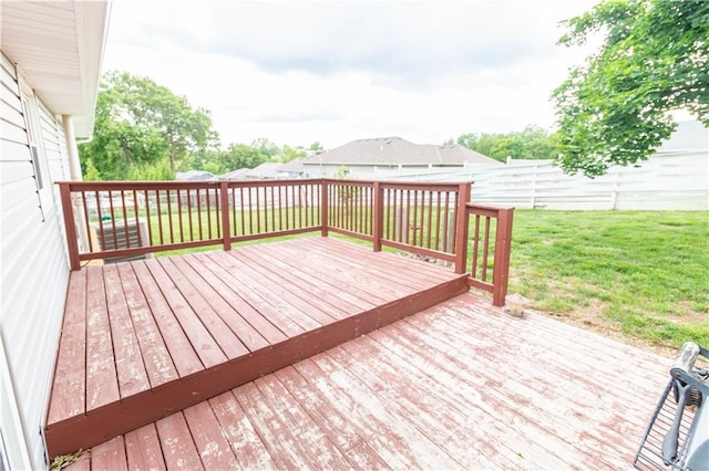 2802 N 39th Ter, Saint Joseph, MO 64506 - view of wooden deck