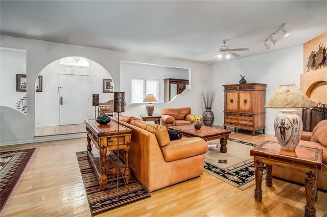 13738 Lookout Dr, Kansas City, MO 64139 - photo 9