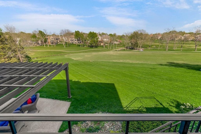 9705 Sunset Cir, Lenexa, KS 66220 - view of community with a lawn and golf course view