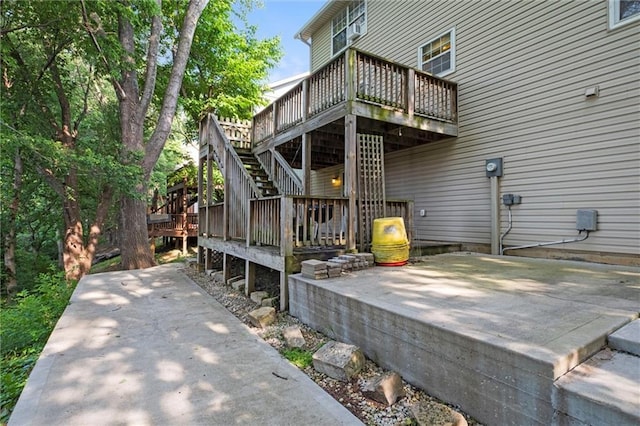 446 Hithergreen Dr, Lansing, KS 66043 - wooden terrace with stairway