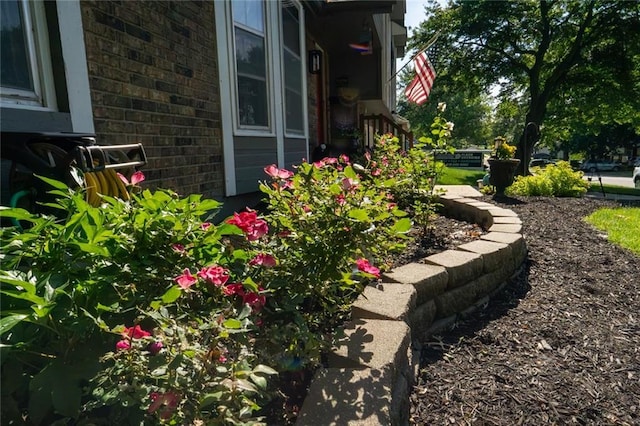 1504 SW 9th St, Lees Summit, MO 64081 - exterior view of brick siding