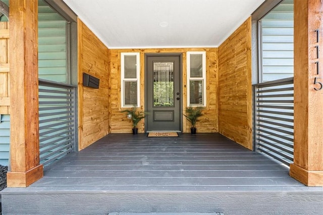 1115 S Leslie St, Independence, MO 64050 - doorway to property with a porch
