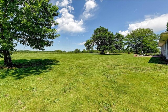 739 SW 700th Rd, Holden, MO 64040 - view of grassy yard
