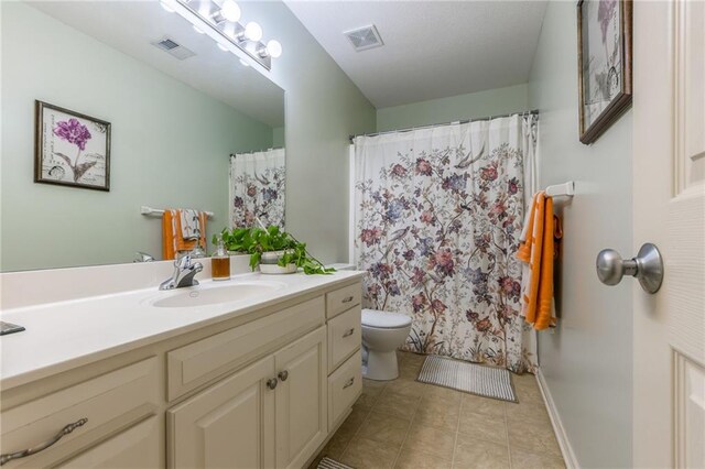 2420 SW Golden Eagle Rd, Lees Summit, MO 64082 - photo 35