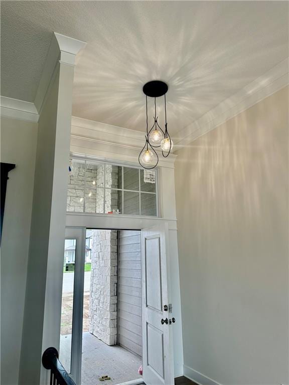 5858 Mccormick Dr, Shawnee, KS 66226 - foyer featuring crown molding