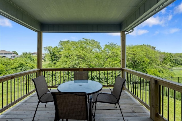 4820 NE 90th Ter, Kansas City, MO 64156 - deck with outdoor dining space