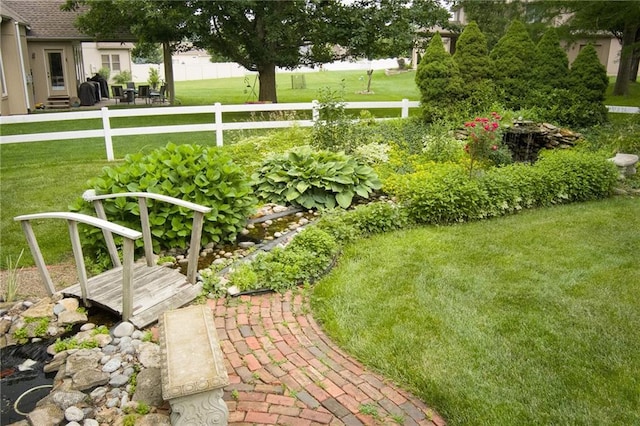 1404 NE Piedmont Dr, Lees Summit, MO 64064 - view of yard