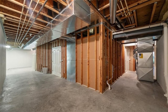 14005 Dearborn St, Overland Park, KS 66223 - unfinished below grade area featuring heating unit