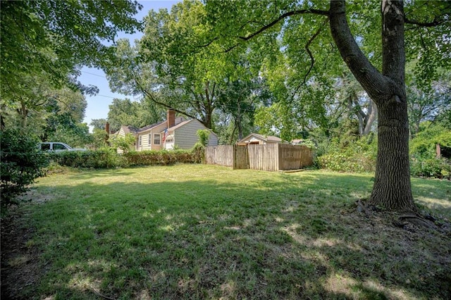 5301 Sycamore Dr, Roeland Park, KS 66205 - view of yard