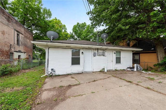 506 Ottawa St, Leavenworth, KS 66048 - photo 22
