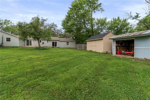 7423 NW Locust Dr, Parkville, MO 64152 - photo 30