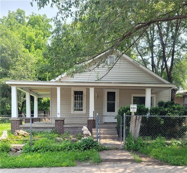 723 S Mill St, Kansas City, KS 66105 - photo 1
