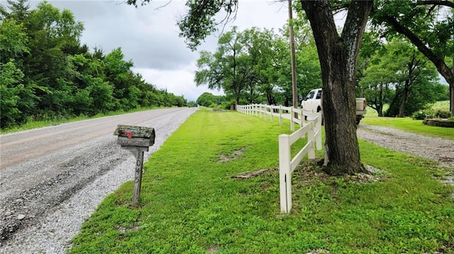 1045 Yale Rd, Mapleton, KS 66754 - view of road