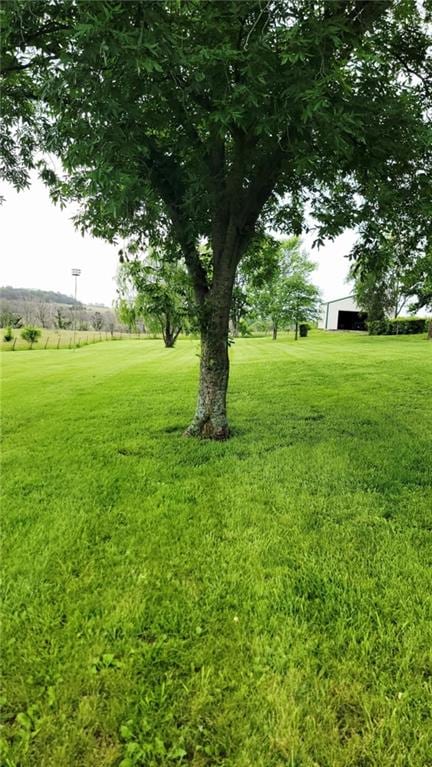 1045 Yale Rd, Mapleton, KS 66754 - view of green lawn