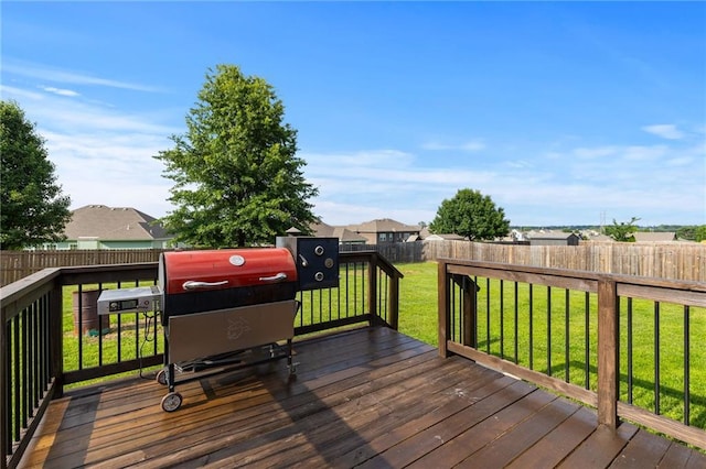 16910 Juniper Dr, Basehor, KS 66007 - deck featuring a fenced backyard