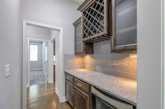 14095 NW 60th Ct, Parkville, MO 64152 - kitchen with backsplash, dark wood-style flooring, and light stone countertops