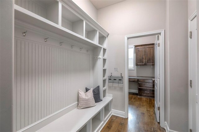 14095 NW 60th Ct, Parkville, MO 64152 - mudroom featuring dark wood-style flooring