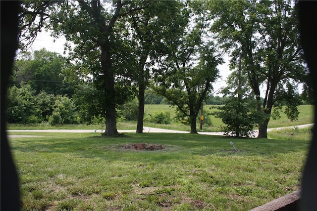 45 SW 675th Rd, Warrensburg, MO 64093 - view of green lawn