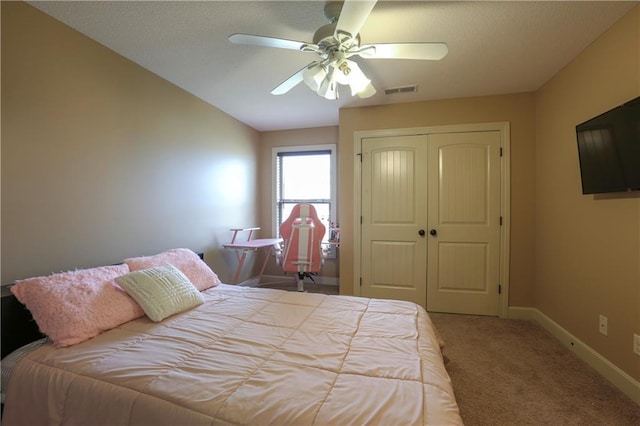 16488 S Summertree Ln, Olathe, KS 66062 - carpeted bedroom with a closet and a ceiling fan