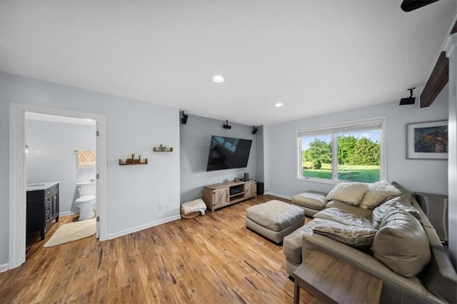 2640 Union Rd, Lawrence, KS 66044 - living area featuring light wood finished floors and recessed lighting