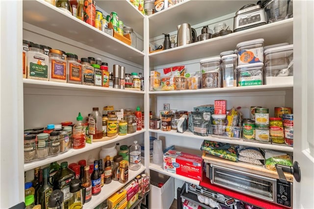 21115 W 186th Ter, Spring Hill, KS 66083 - view of pantry