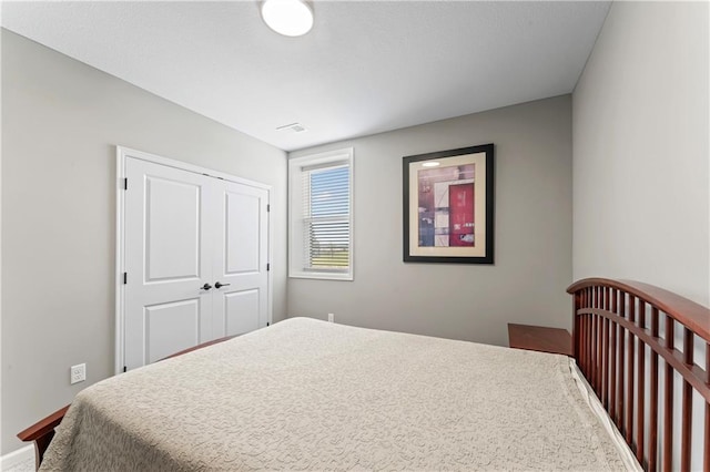 21115 W 186th Ter, Spring Hill, KS 66083 - carpeted bedroom featuring a closet