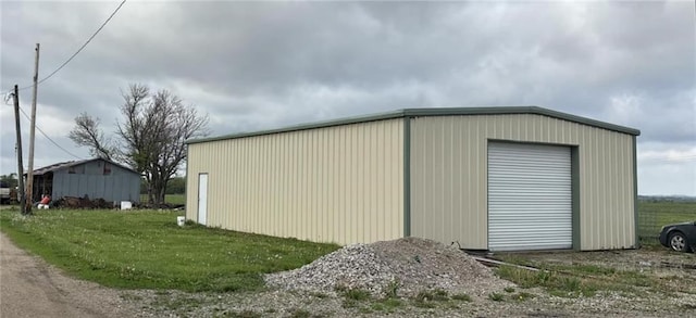 32592 SE 500th Rd, Kincaid, KS 66039 - view of outbuilding with driveway