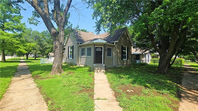 524 S Hill St, Fort Scott, KS 66701 - view of bungalow
