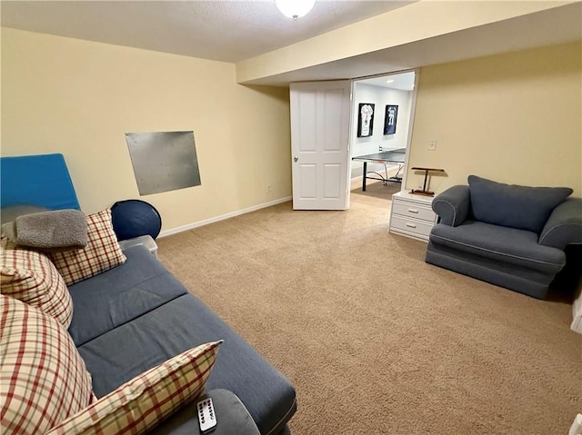 226 James Ave, Maryville, MO 64468 - carpeted living room with baseboards