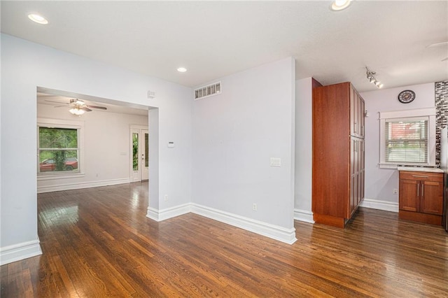 4009 Kenwood Ave, Kansas City, MO 64109 - photo 11