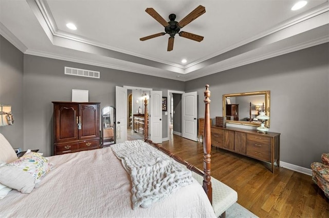 17208 W 198th St, Spring Hill, KS 66083 - bedroom with a tray ceiling, wood finished floors, ornamental molding, recessed lighting, and a ceiling fan