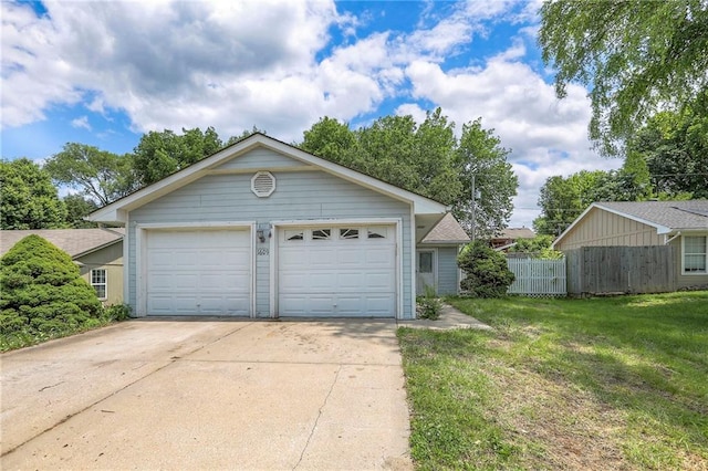1609 N Lazy Branch Rd, Independence, MO 64058 - view of detached garage