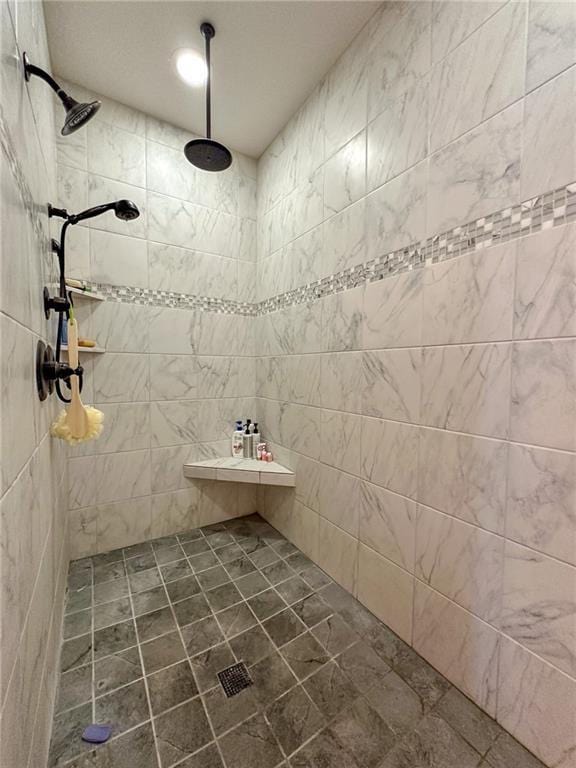 5260 SE Fox Run Rd, Lathrop, MO 64465 - full bathroom featuring tiled shower and tile patterned flooring