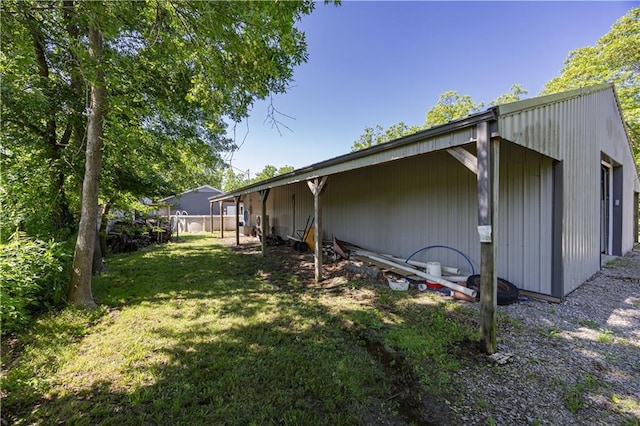 3931 Main St, Parsons, KS 67357 - view of green lawn