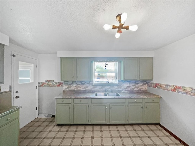 1724 Grand Ave, Leavenworth, KS 66048 - photo 6