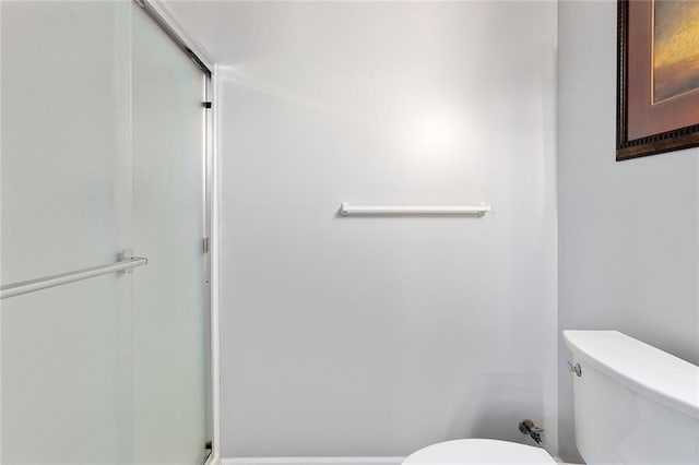 8108 NE 113th St, Kansas City, MO 64157 - full bath featuring toilet and a stall shower