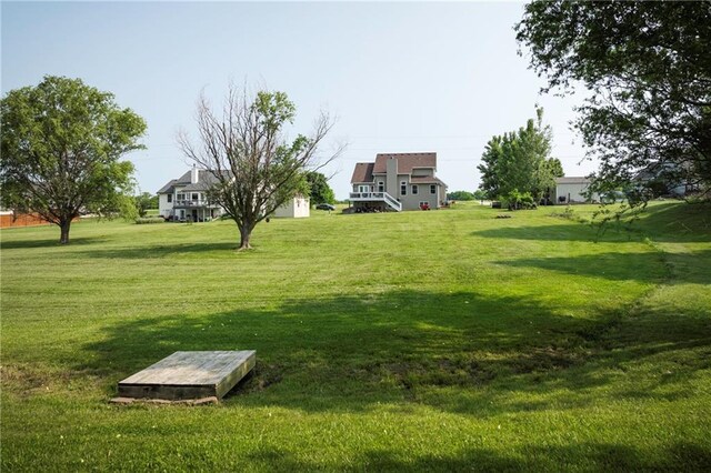 130 SW 95th Rd, Warrensburg, MO 64093 - view of green lawn