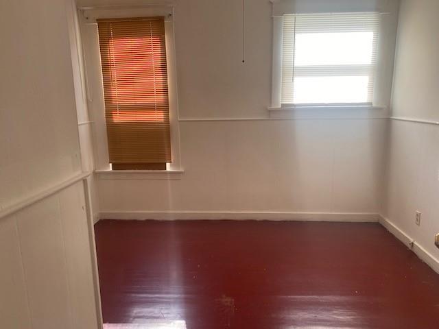 2203 Vories St, Saint Joseph, MO 64507 - photo 9