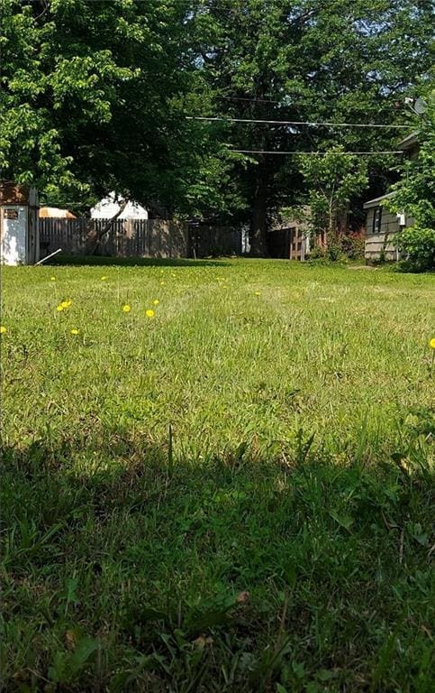 1409 N Grand, Pittsburg, KS 66762 - photo 2