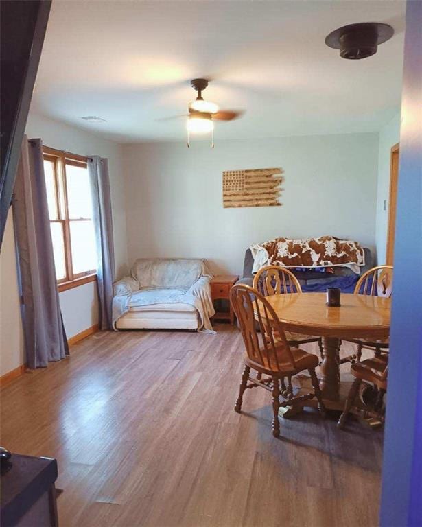 402 W Innes St, Strasburg, MO 64090 - photo 3