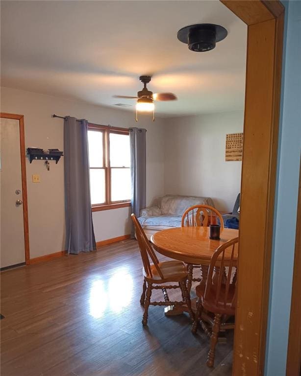 402 W Innes St, Strasburg, MO 64090 - photo 4